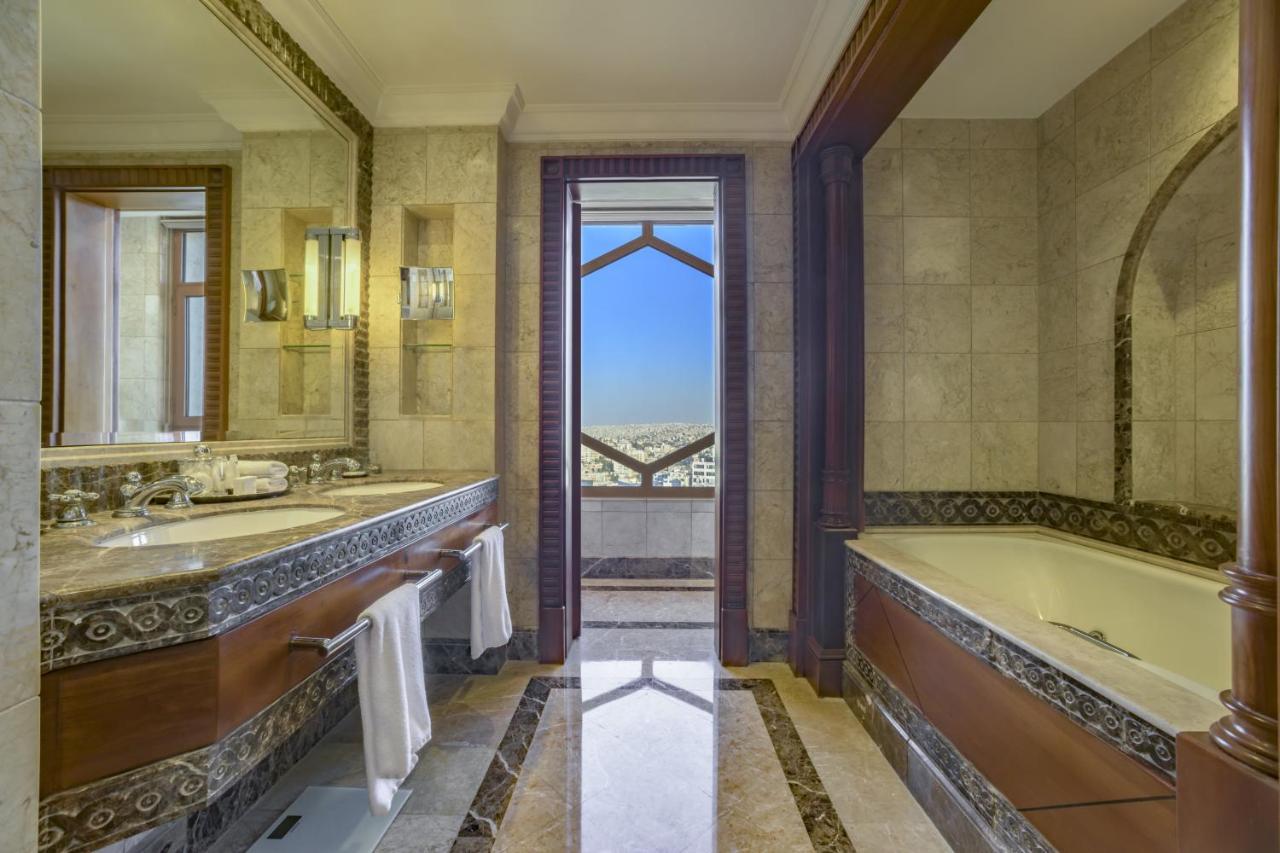 Отель Grand Hyatt Амман Экстерьер фото Bathroom