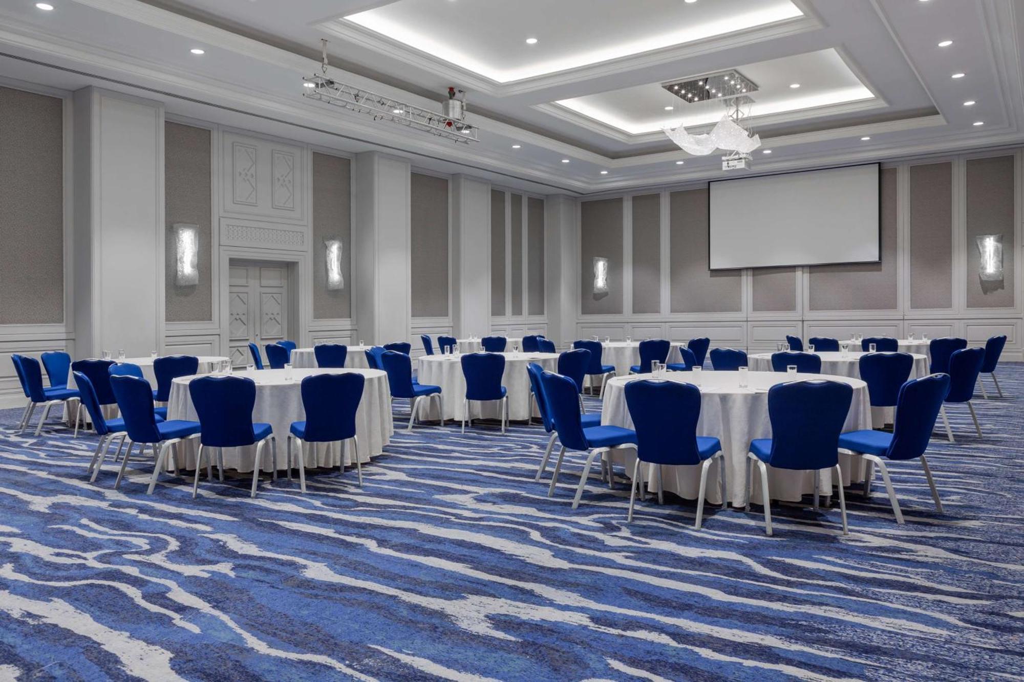 Отель Grand Hyatt Амман Экстерьер фото The ballroom at the Hilton San Diego Bayfront