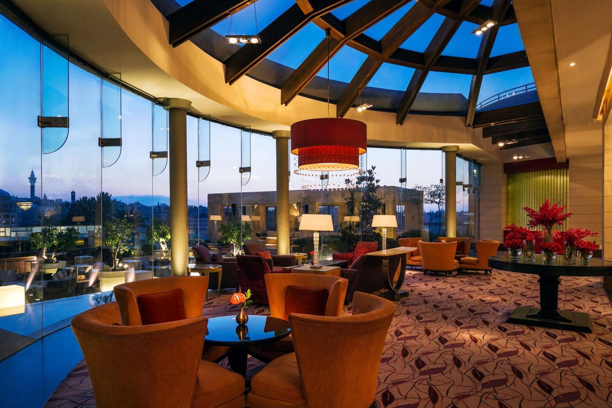 Отель Grand Hyatt Амман Экстерьер фото The Club Lounge at the Westin Palace, Madrid